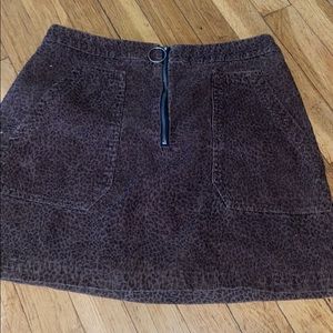 Sold! Brown leopard zip up skirt